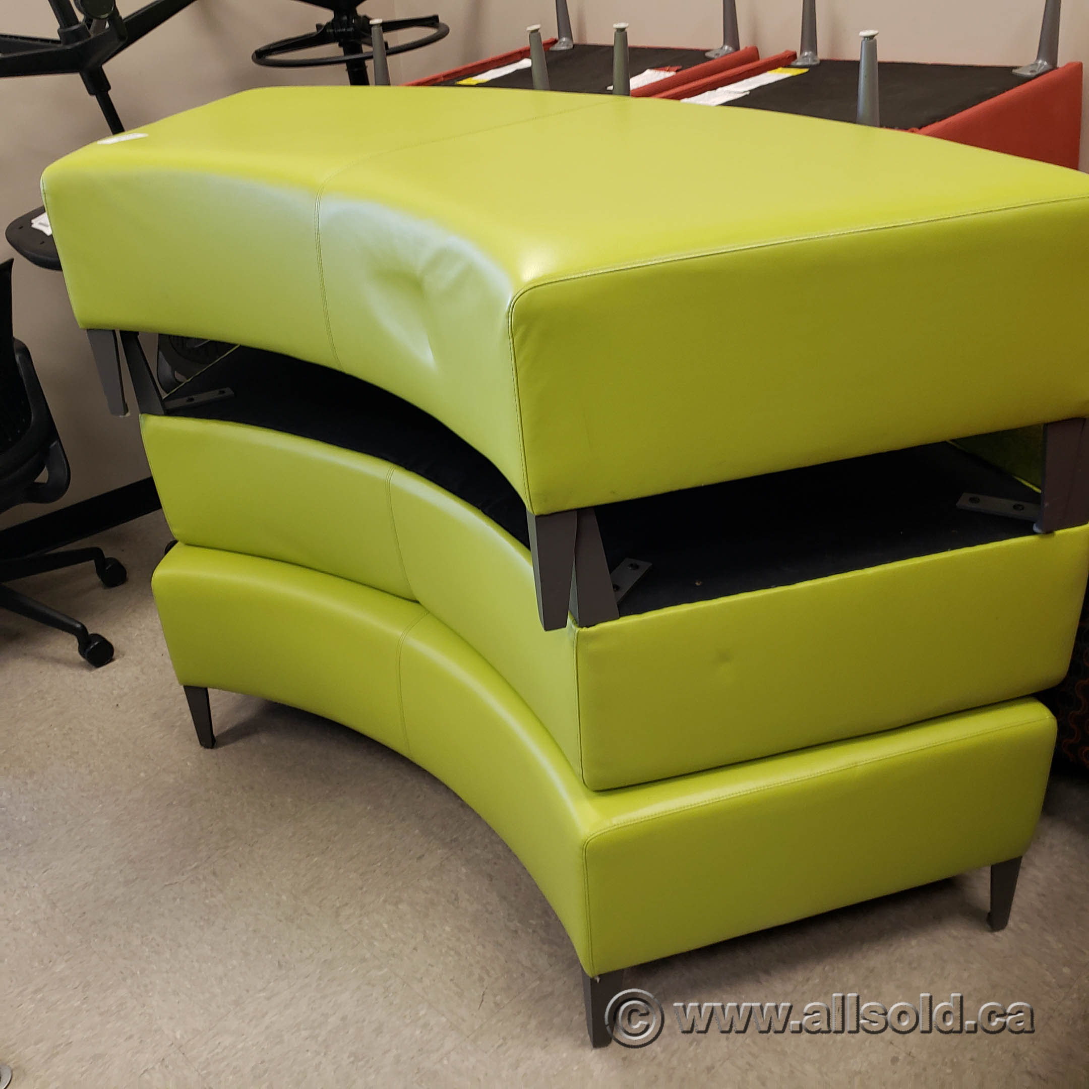 Green Office Seating Bench w/ Grey Legs Allsold.ca Buy & Sell Used